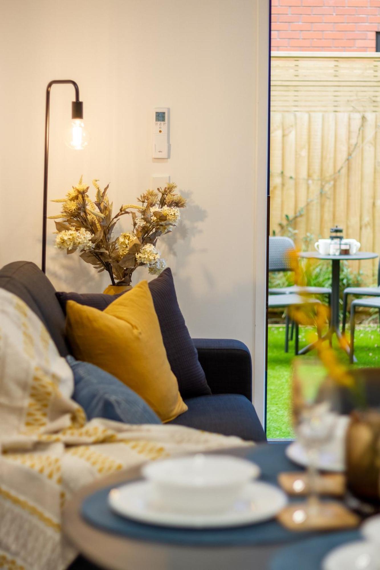 Executive Suite On Lichfield Street - 2 Bed 2 Bath Christchurch Exterior foto